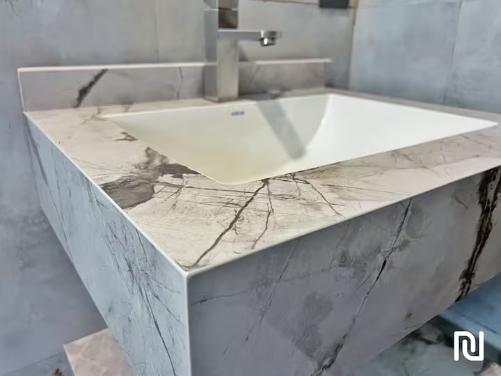 Vasque en marbre